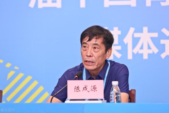 dye6vFF1b91j7o3M.jpg